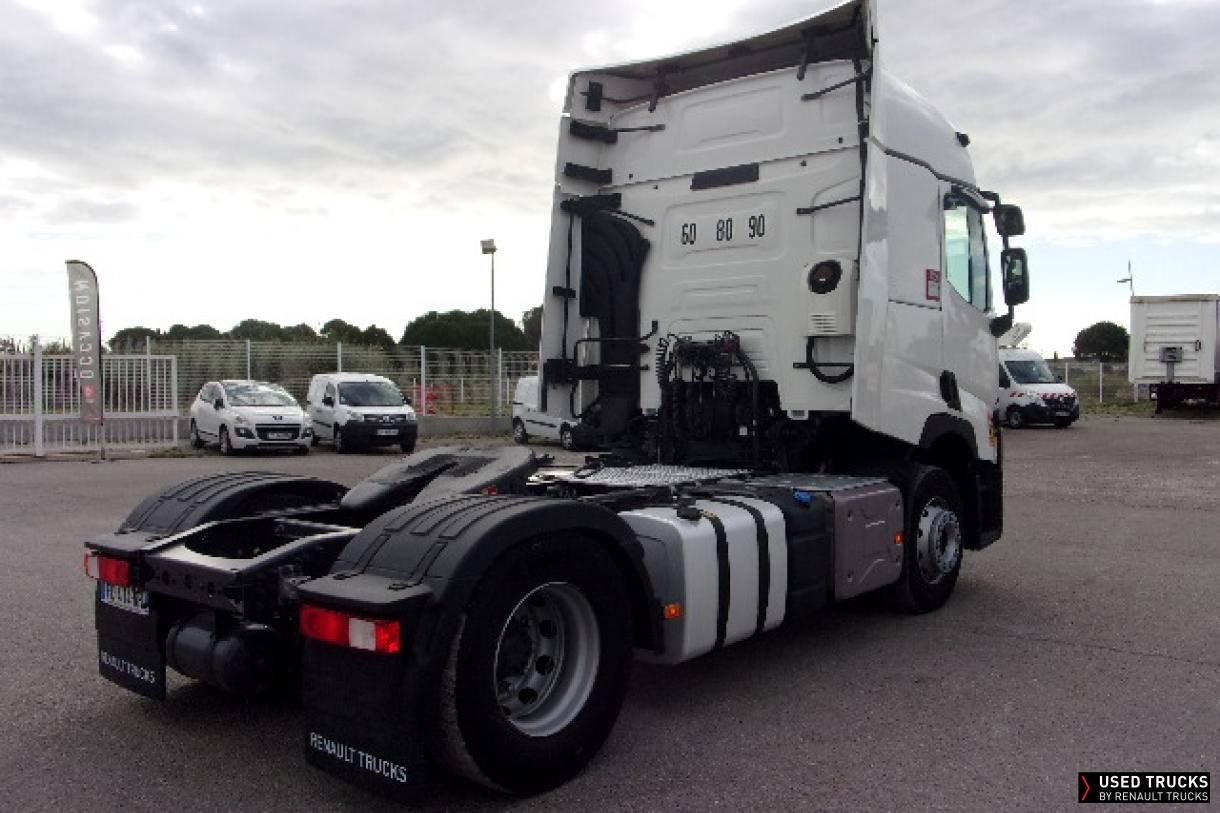 Renault Trucks T
                                            480