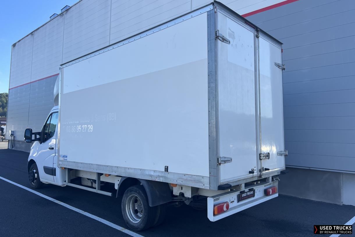 Renault Master 130