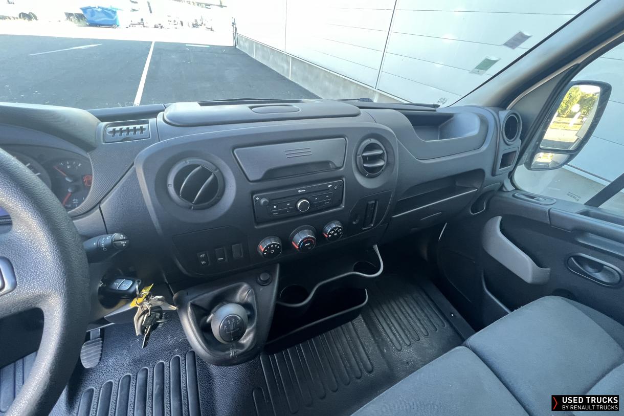 Renault Master 130