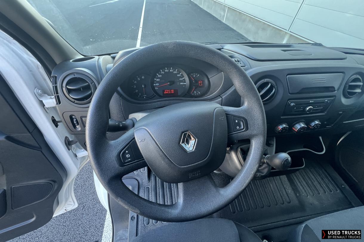 Renault Master 130
