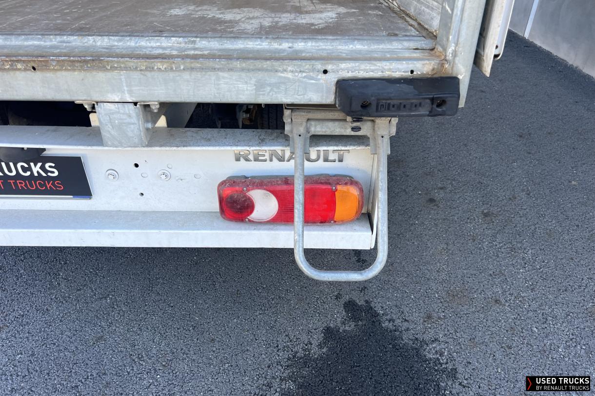 Renault Master 130