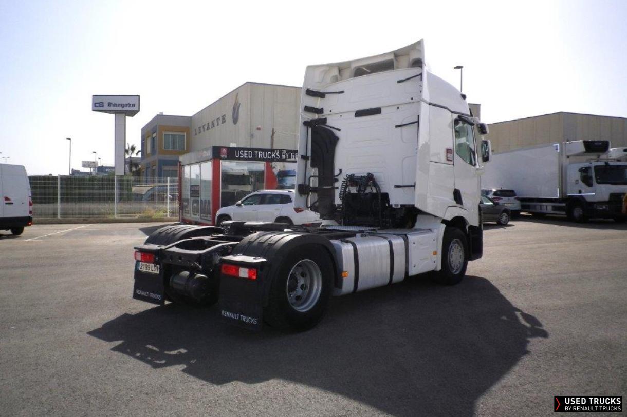 Renault Trucks T 440