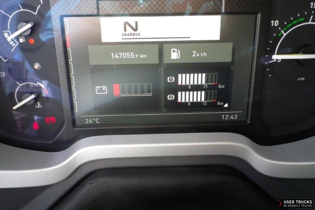 Renault Trucks T 440