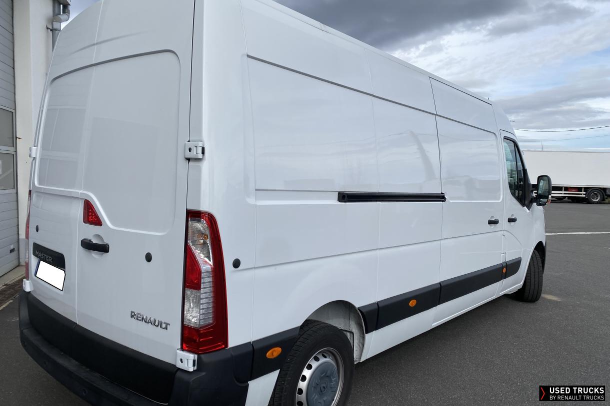 Renault Master 130