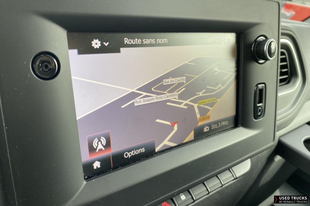 Renault Master 130