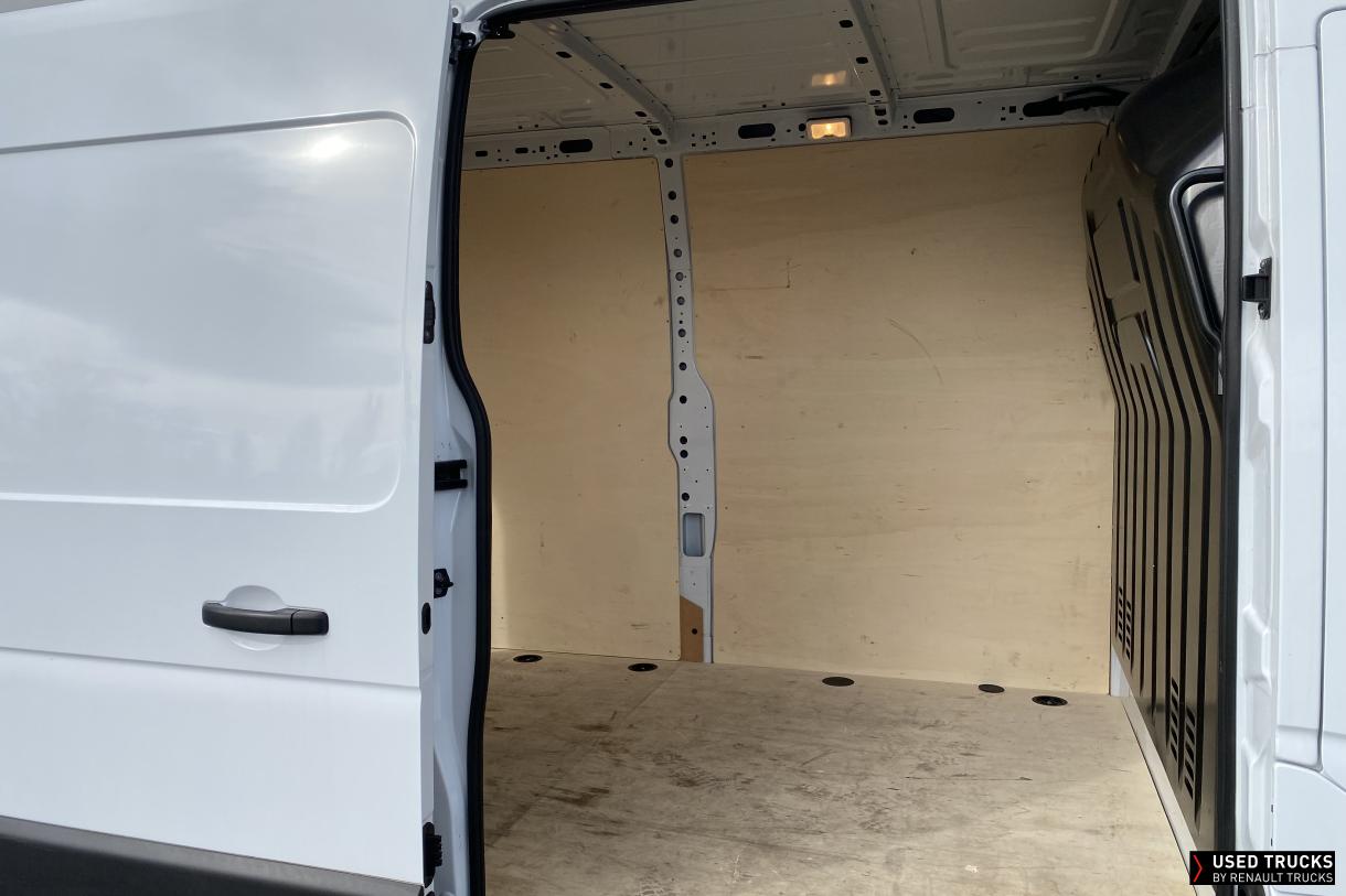 Renault Master 130