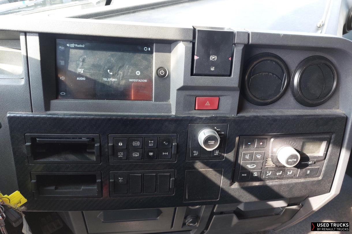 Renault Trucks T 480