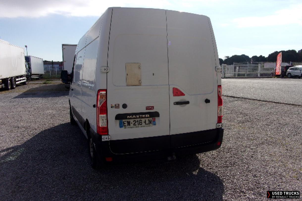 Renault Trucks Master 130