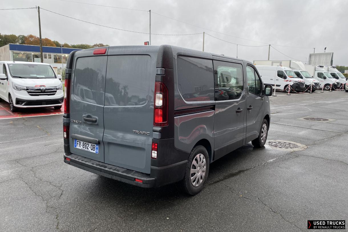 Renault Trafic 145