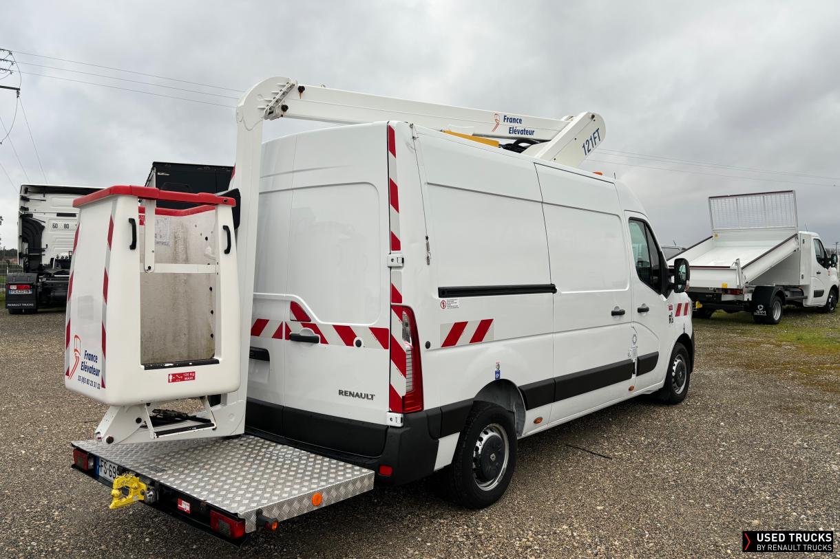 Renault Trucks Master 145