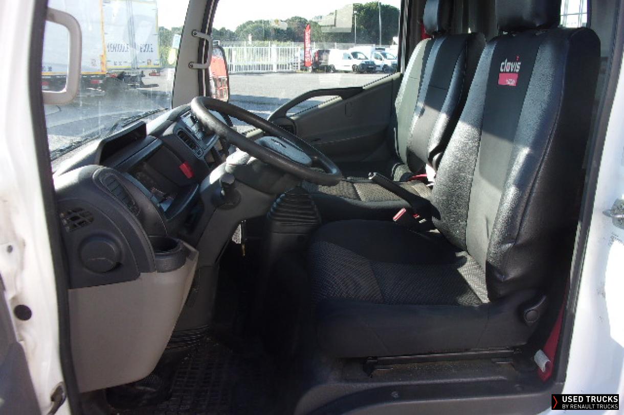 Renault Trucks Maxity 130