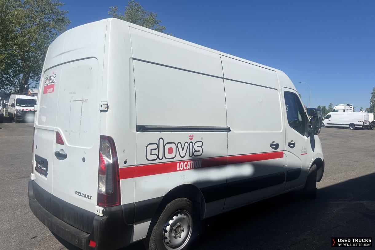 Renault Master 136