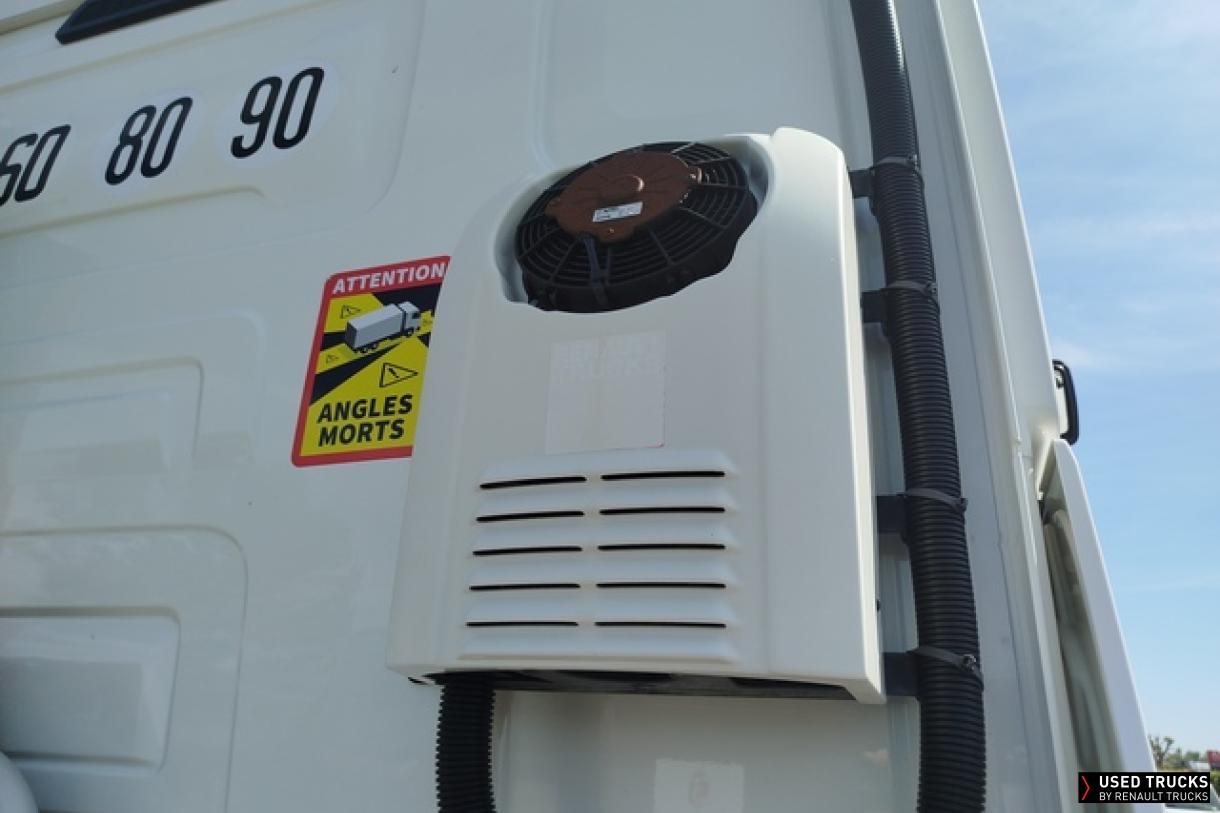 Renault Trucks T 440