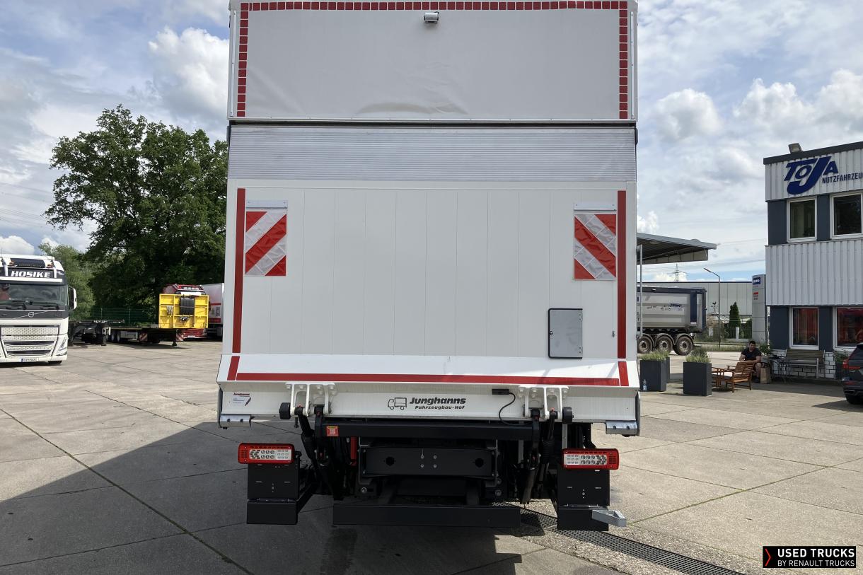Renault Trucks D Wide 