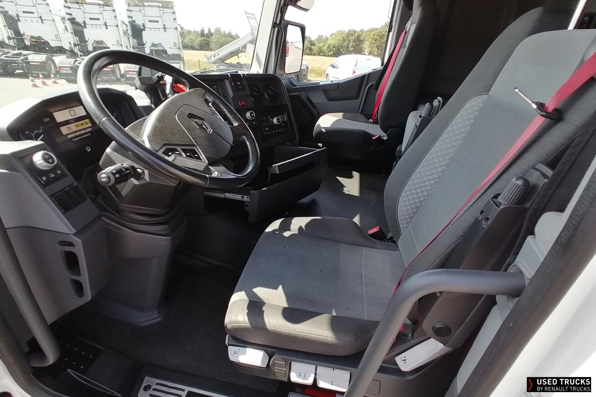 Renault Trucks T 440