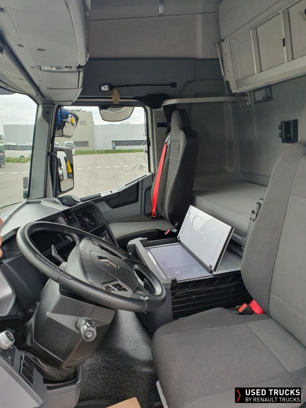 Renault Trucks T 440