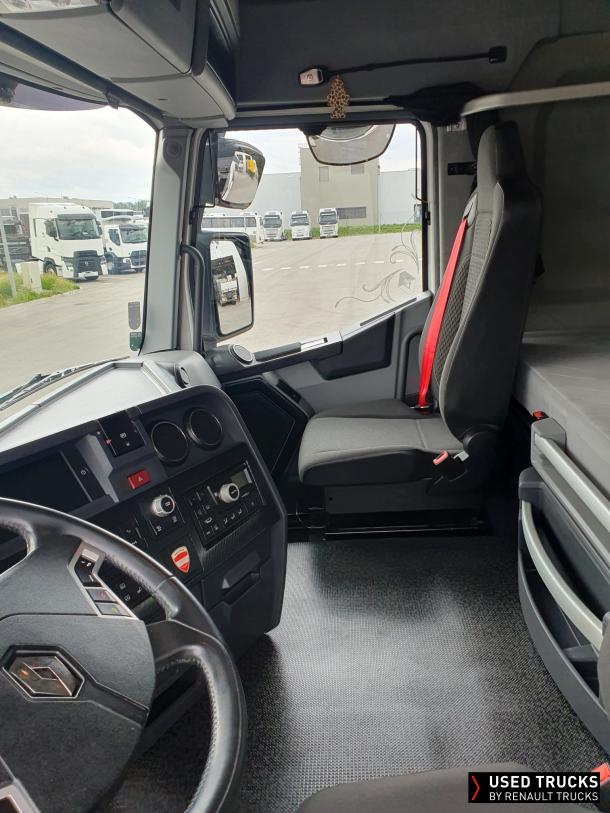 Renault Trucks T 440