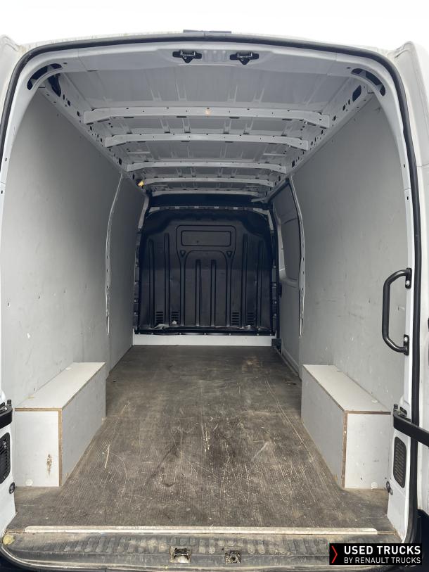 Renault Trucks Master 150