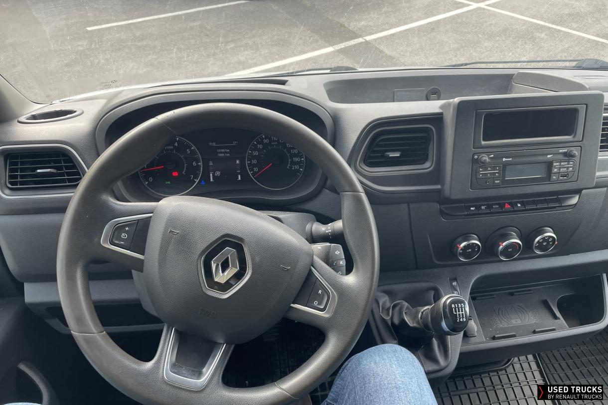 Renault Trucks Master 145