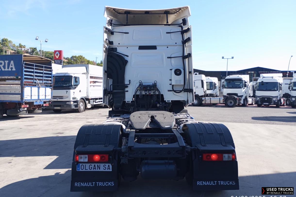 Renault Trucks T 480