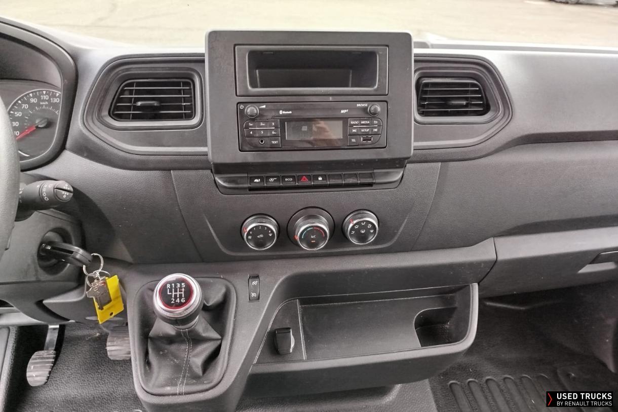 Renault Trucks Master 165