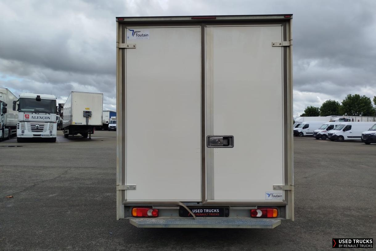 Renault Trucks Master 165