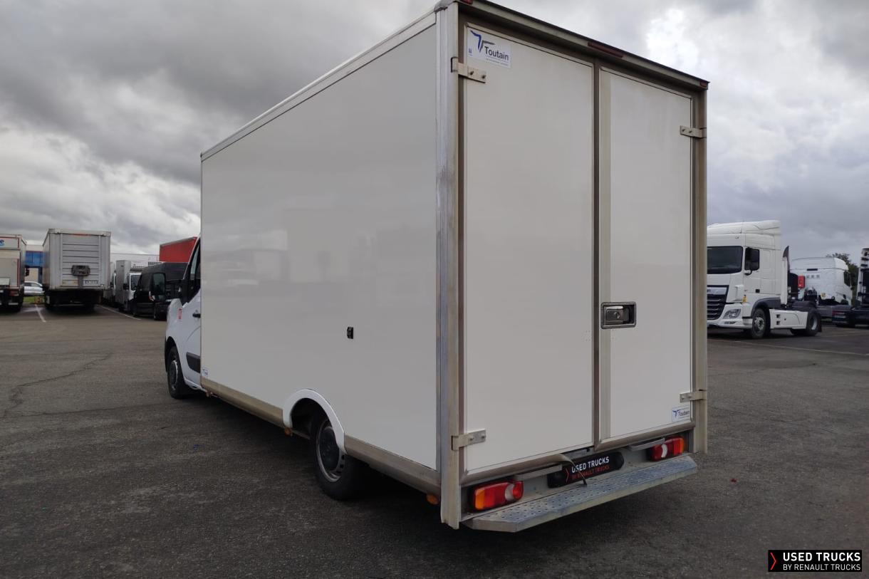 Renault Trucks Master 165