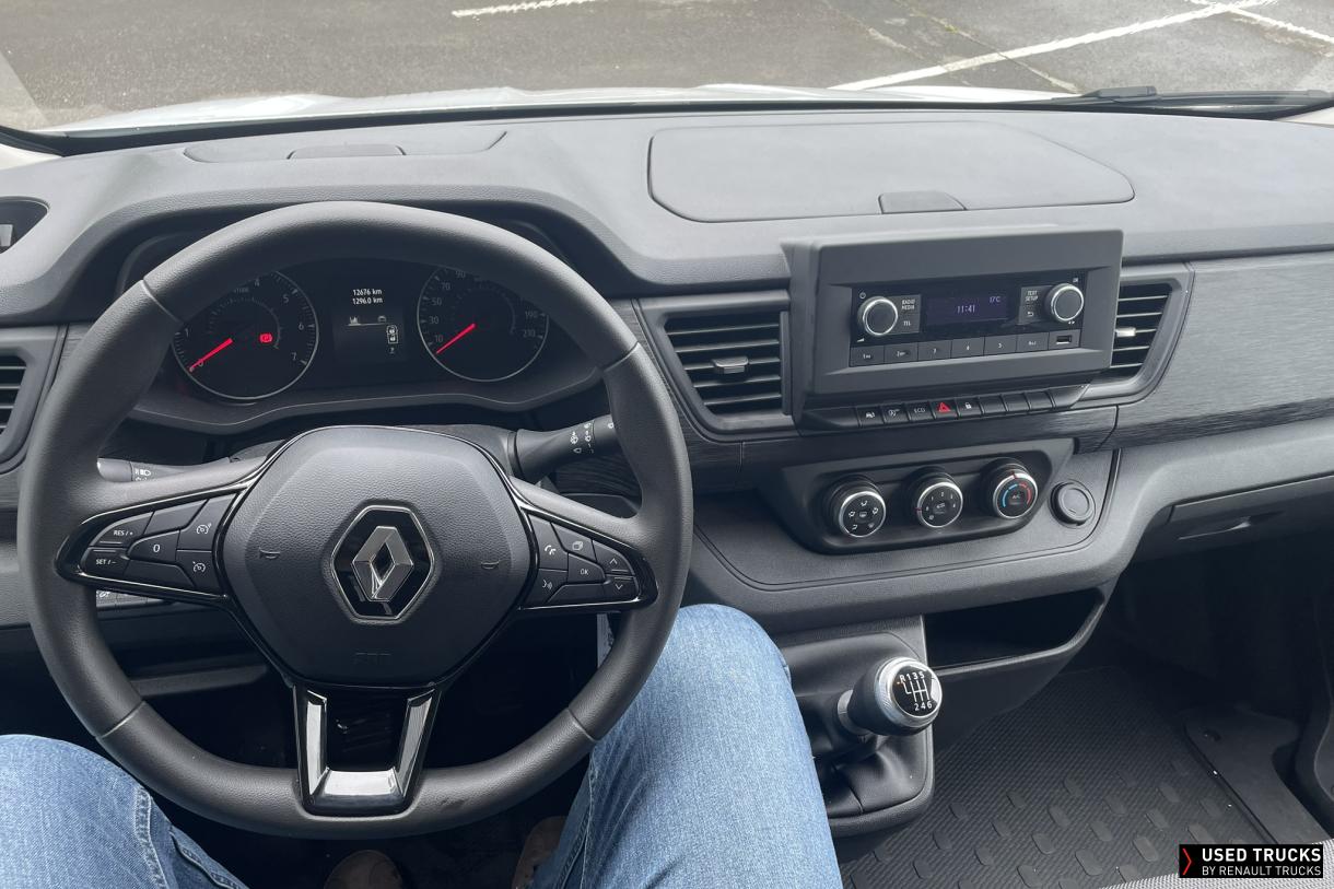 Renault Trucks Trafic 130