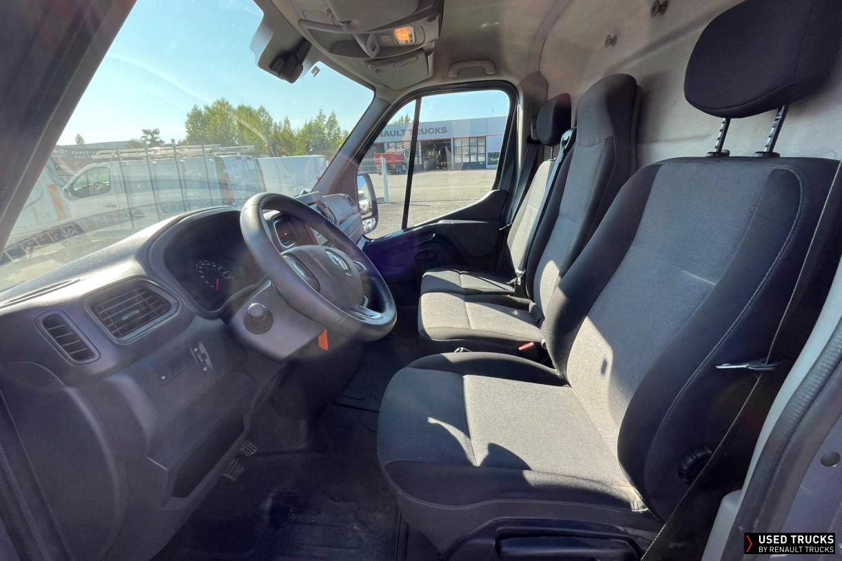Renault Master 150