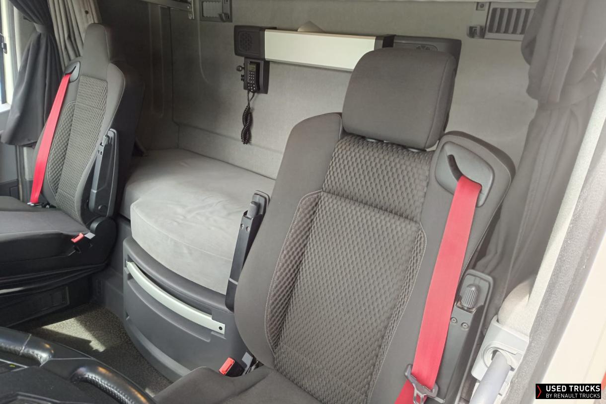 Renault Trucks T High 520