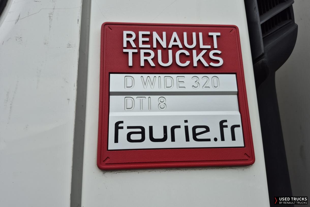 Renault Trucks D Wide 320