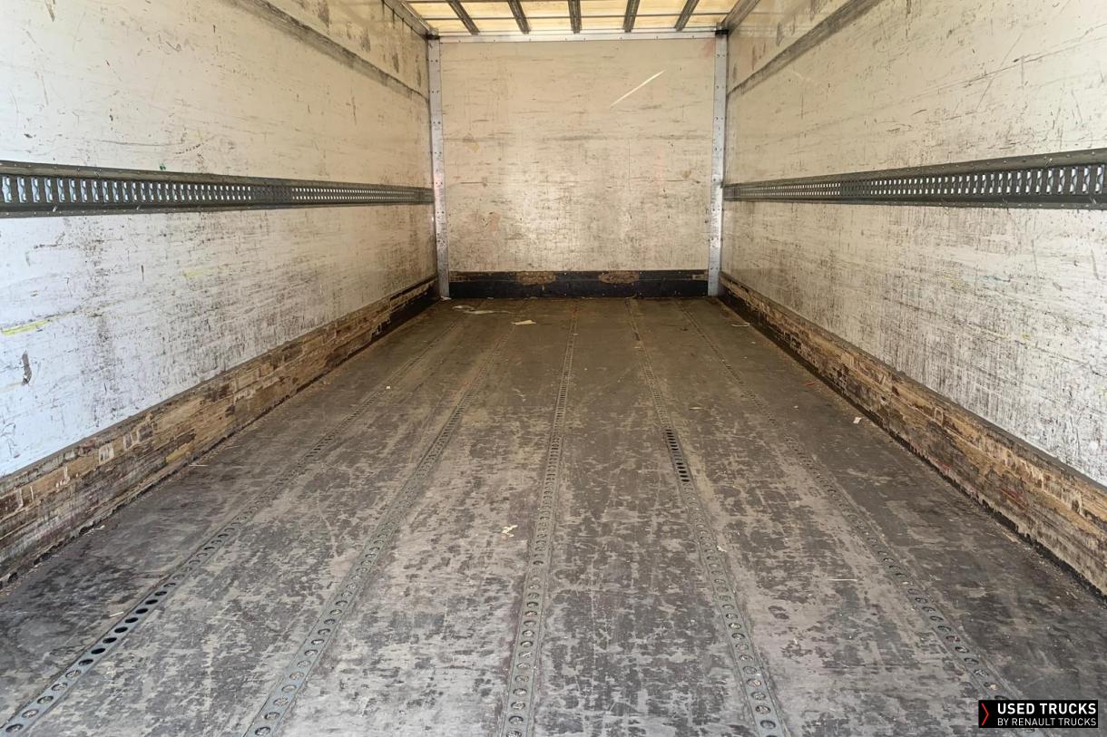 Renault Trucks D Wide 320