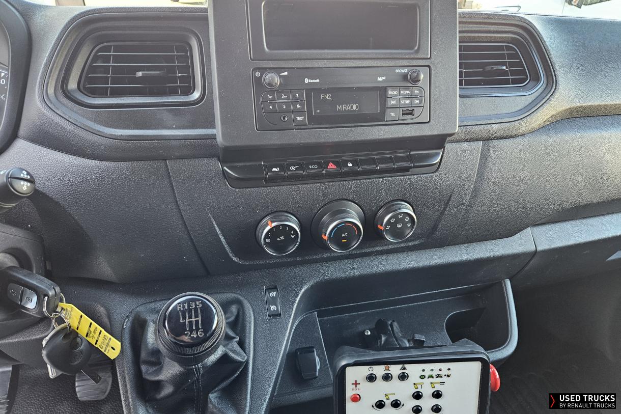 Renault Trucks Master 145