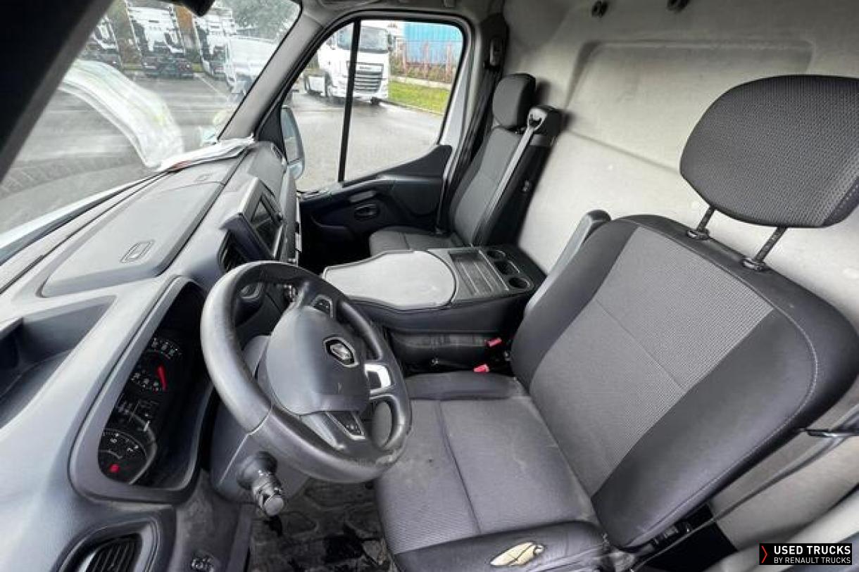 Renault Master 135