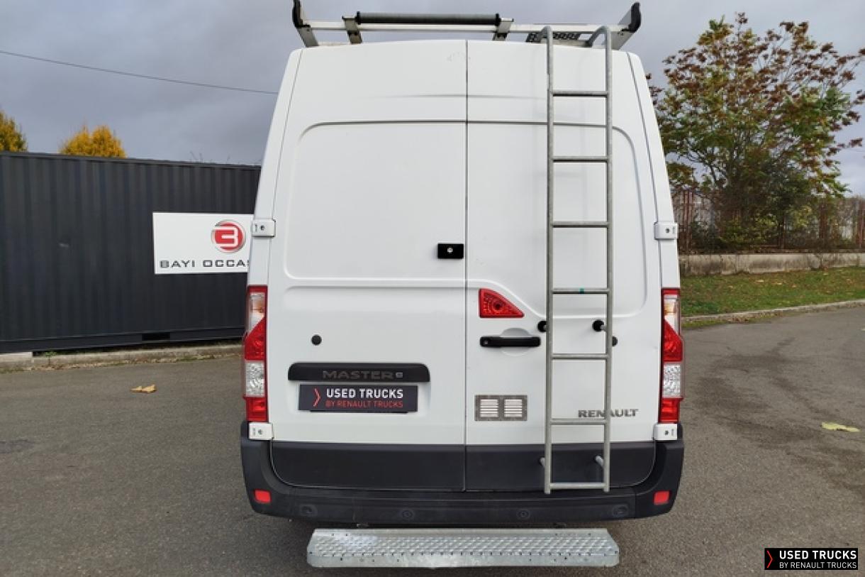 Renault Master 135