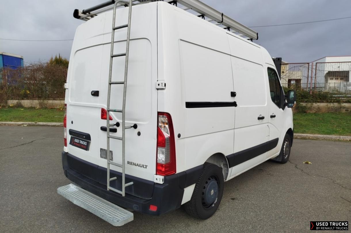 Renault Master 135