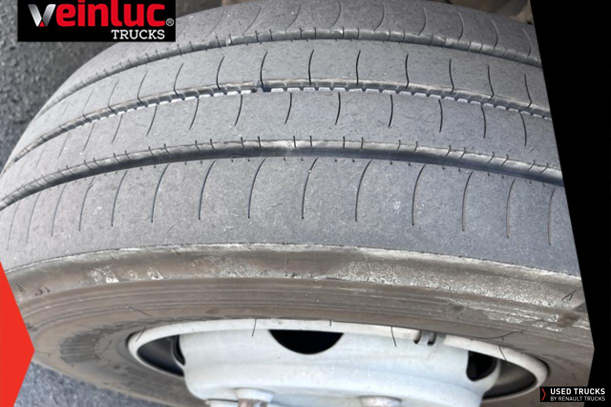 Renault Trucks Midlum 220