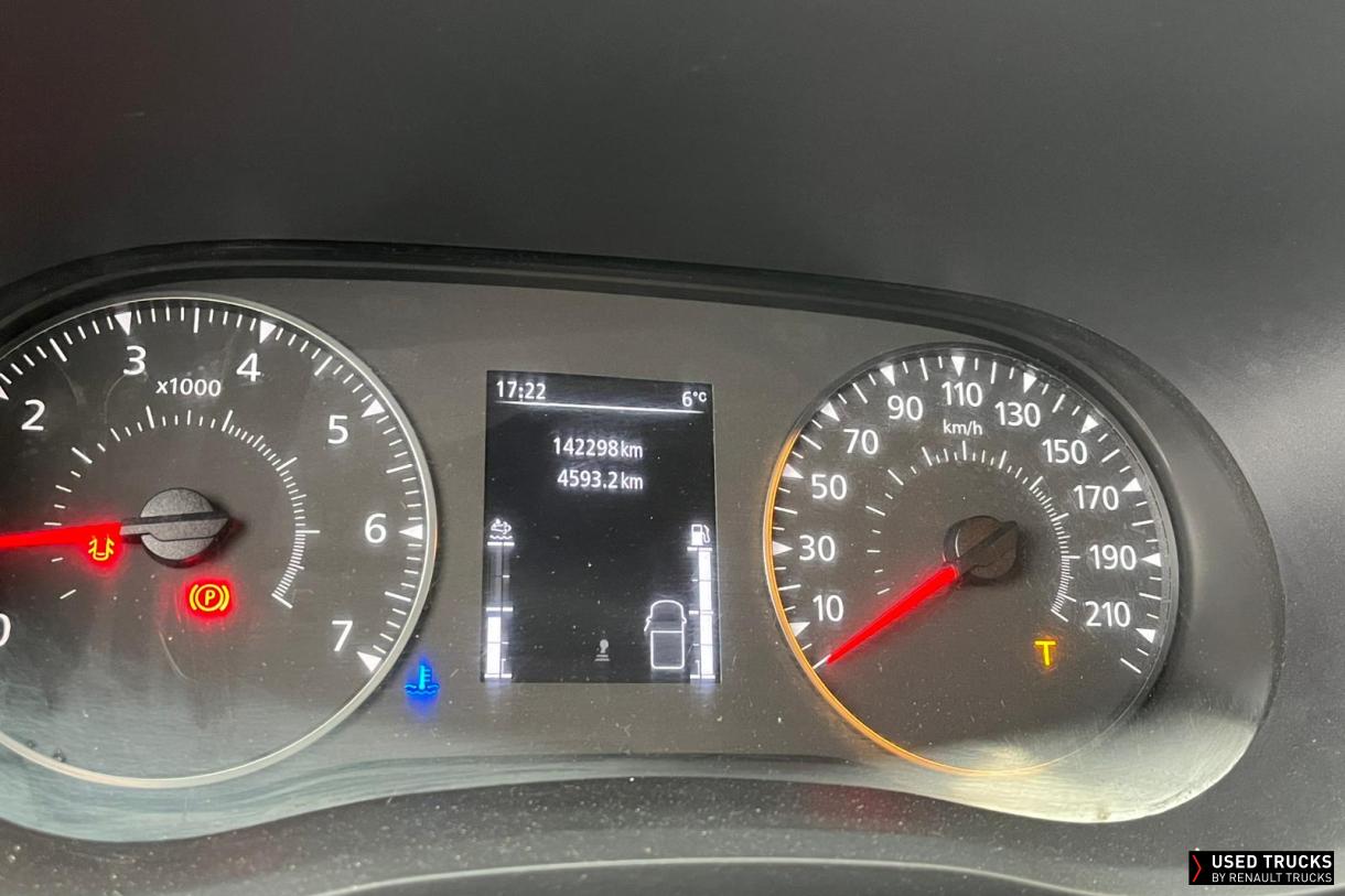 Renault Trucks Master 145