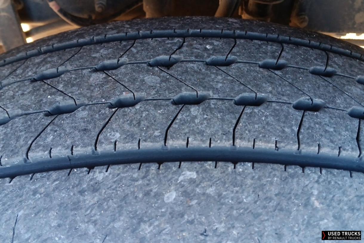 Renault Trucks D 280