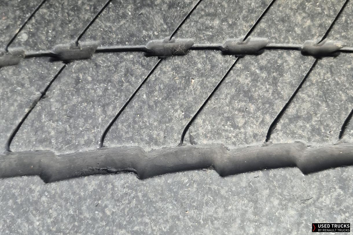 Renault Trucks D 210