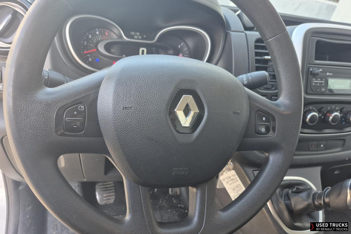 Renault Trafic 145