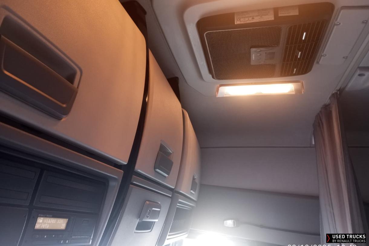 Renault Trucks T 520