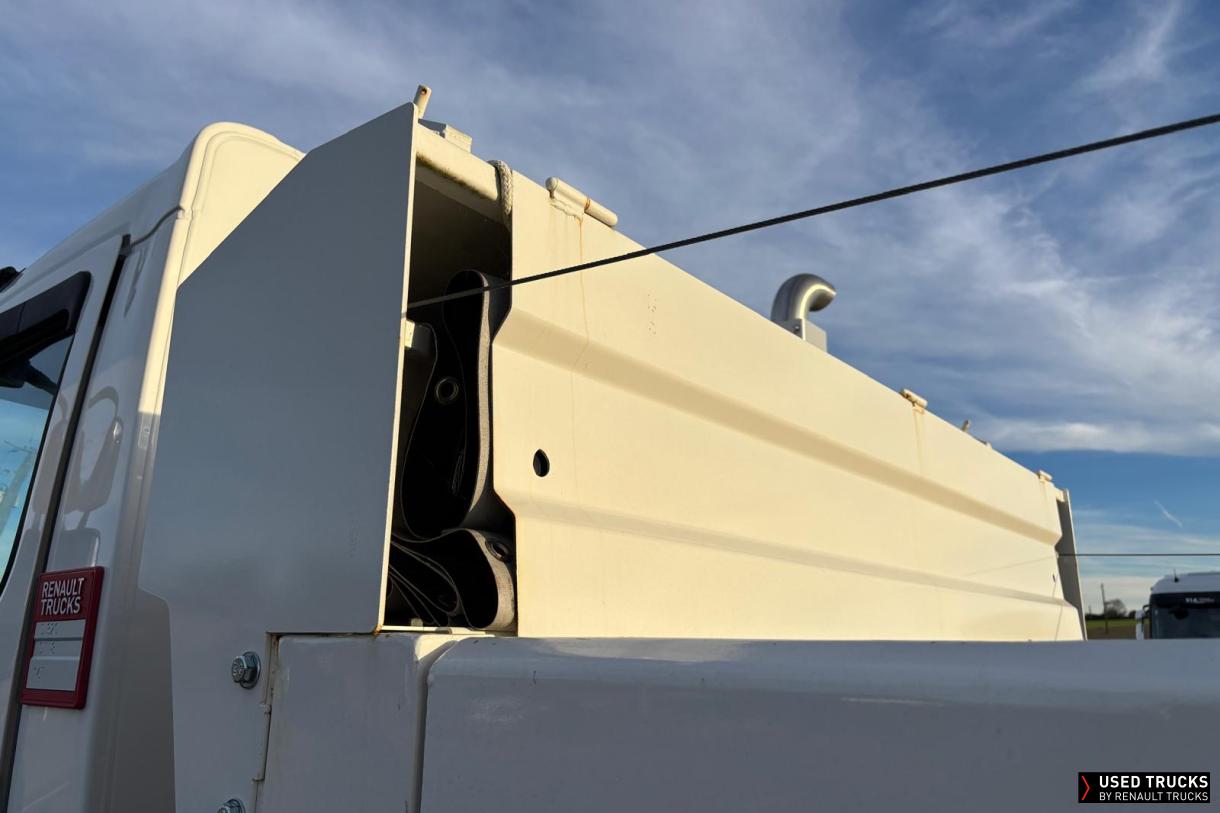 Renault Trucks D 320