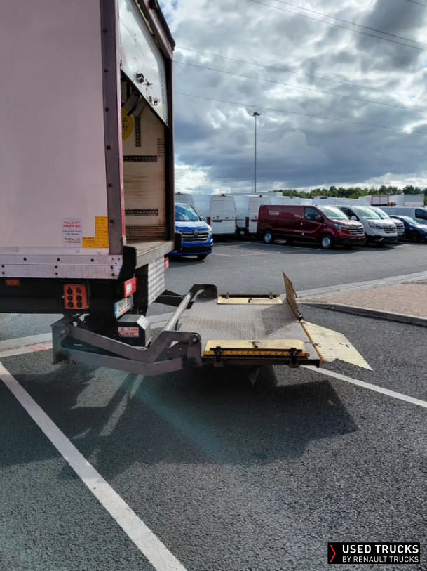 Renault Trucks D Wide 280