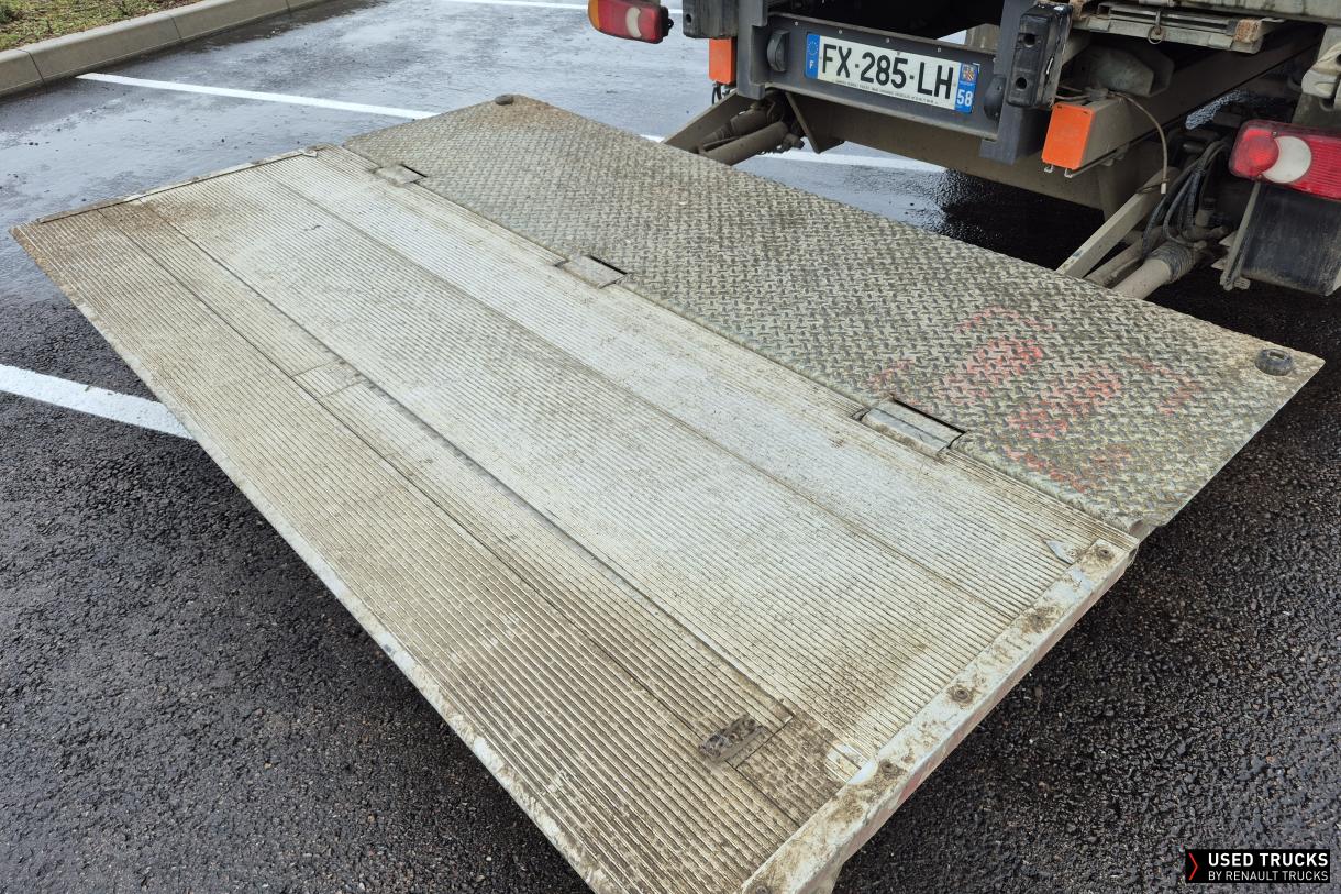 Renault Trucks D 210