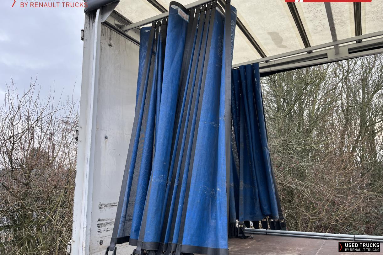 Renault Trucks D 210