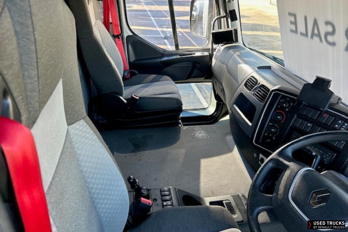 Renault Trucks D Wide 250
