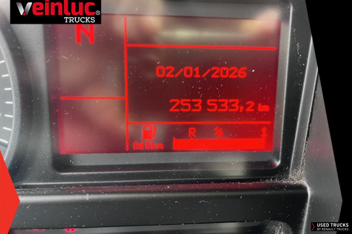 Renault Trucks D Wide 320