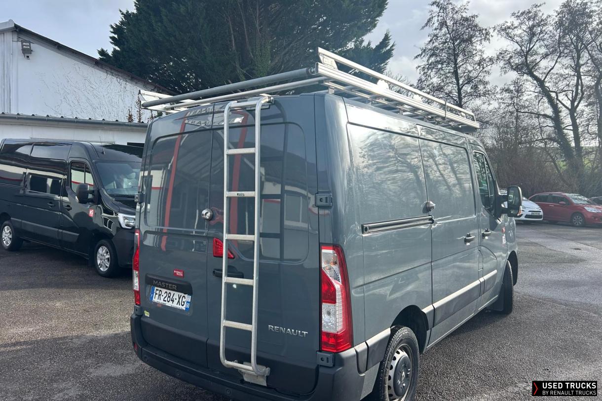 Renault Trucks Master 135