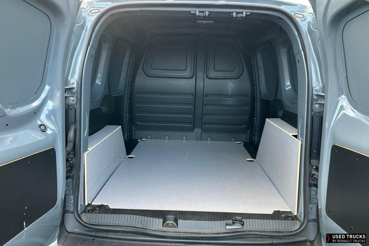 Renault Trucks Kangoo 95